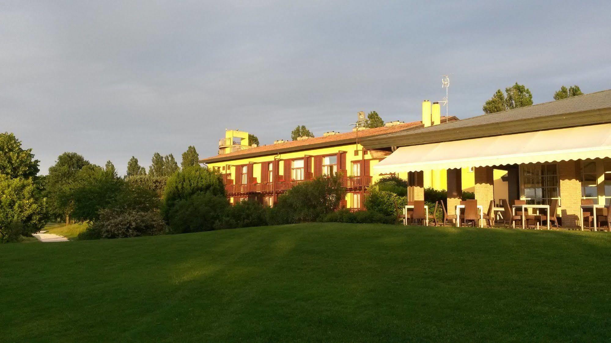 Hotel Golf Inn Lignano Sabbiadoro Eksteriør bilde