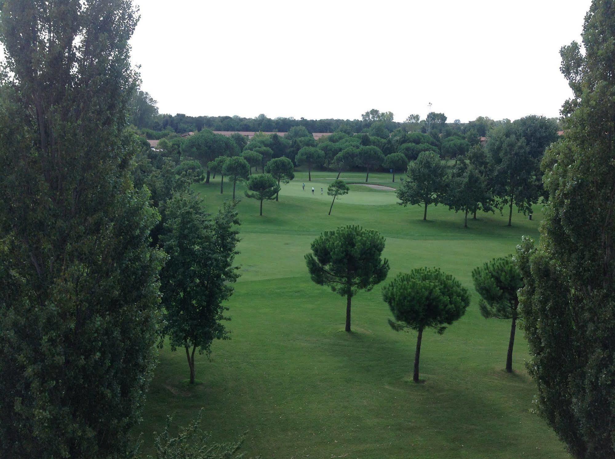 Hotel Golf Inn Lignano Sabbiadoro Eksteriør bilde